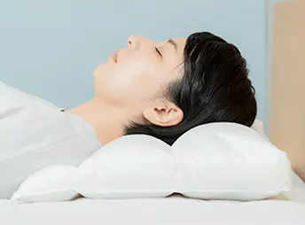 年齢や体格を問わず、理想の寝姿勢を